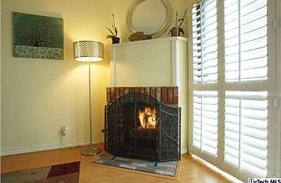 2nd image of 622 N Wilson Ave APT 3