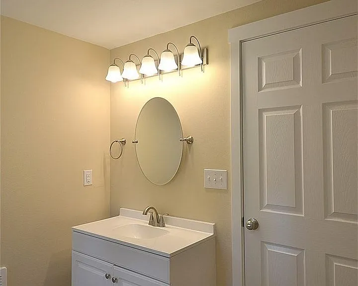 1350 Baby Doll Rd SE — Photo 5