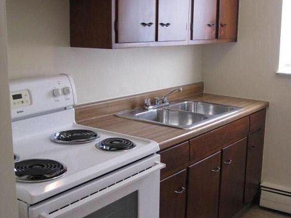 2nd image of 230 W North St #1