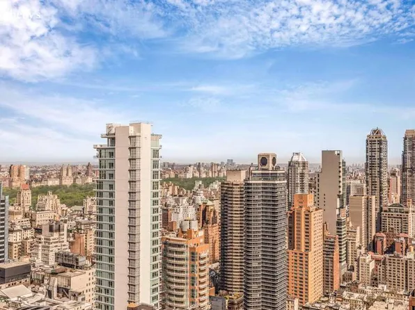 252 East 57th Street image 18 of 18