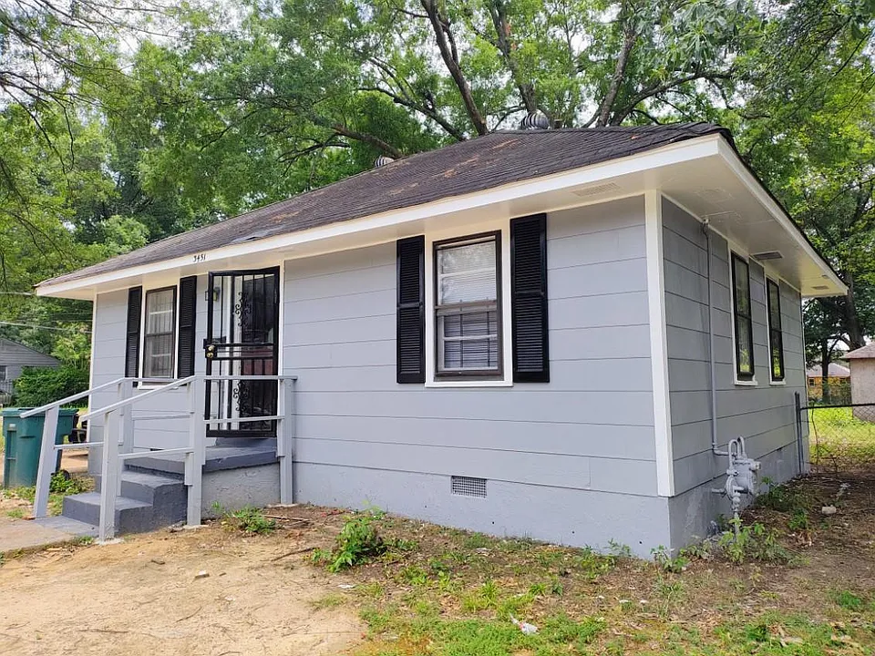 3451 Sharpe Ave