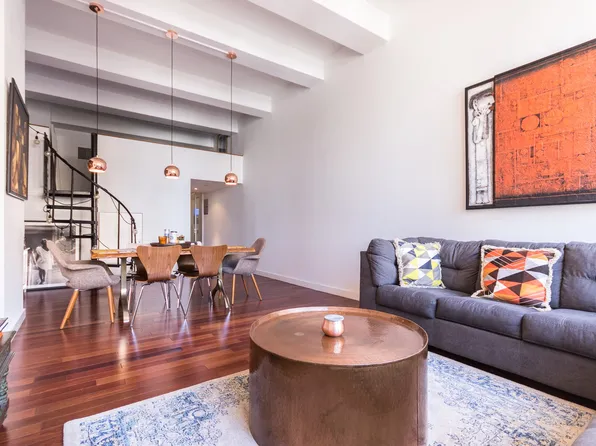 310 East 46th Street image 1 of 10