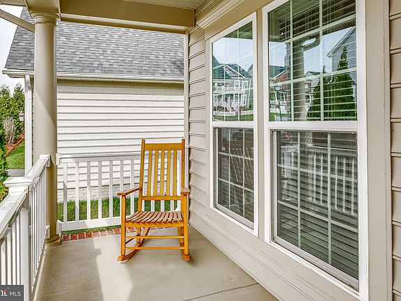3rd image of 22375 Sweetspire Dr
