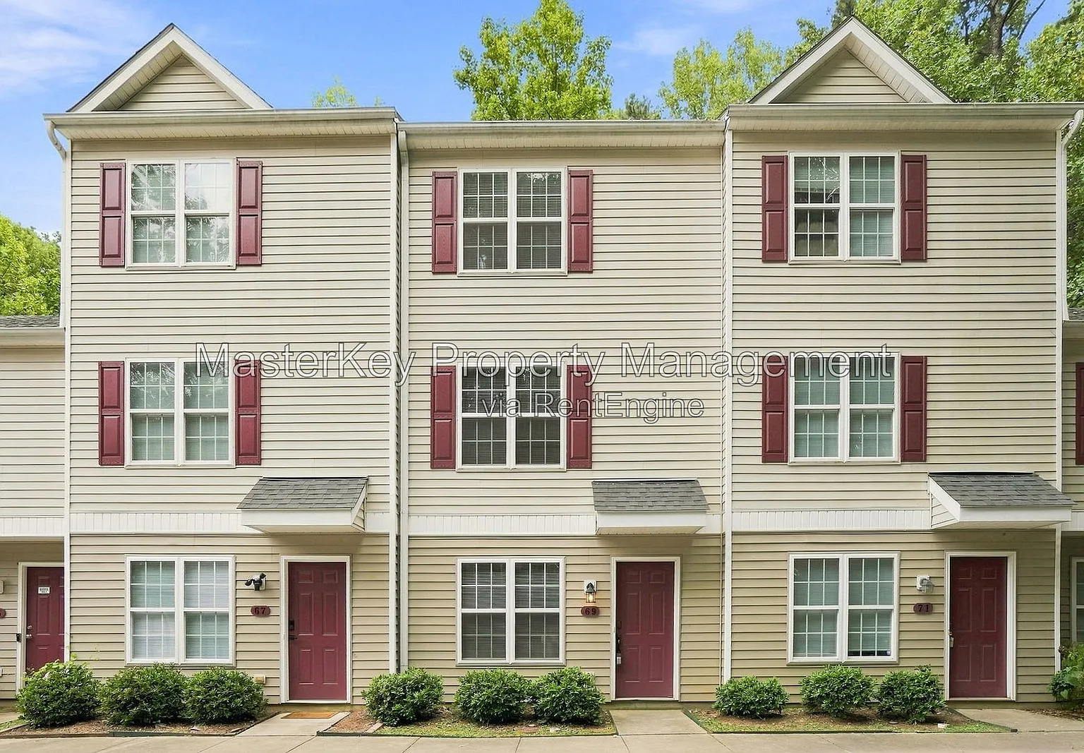 3 bed, 3.5 bath, 1374 sqft, $1,795 — Photo 1