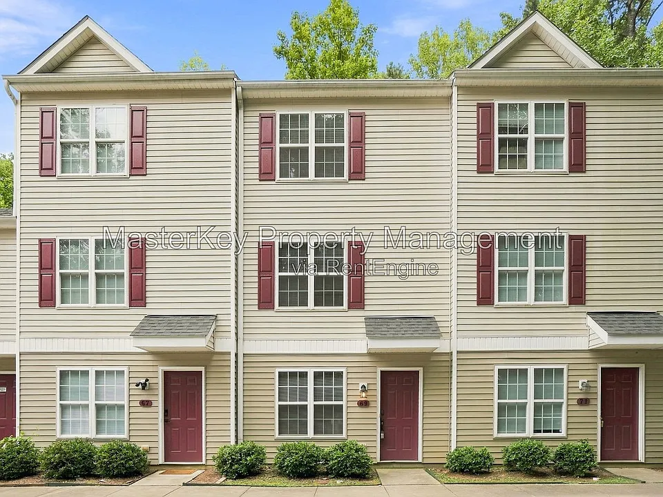 69 Red Ln