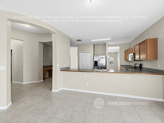 5th image of 632 Cressa Cir