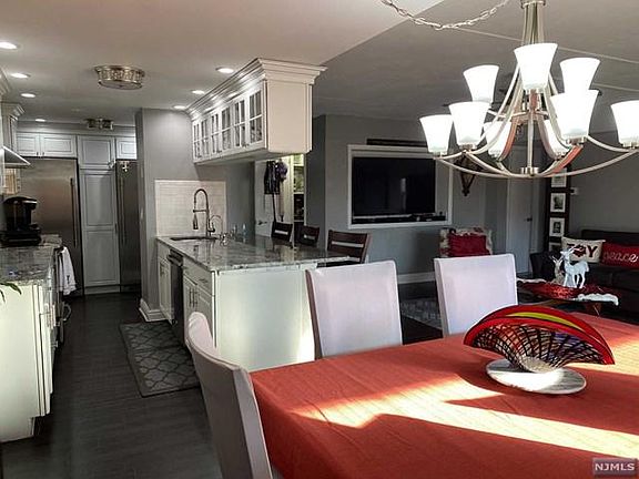 5th image of 521 Piermont Ave APT 523