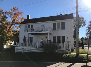 30 Washington St APT 3, Eastport, ME 04631