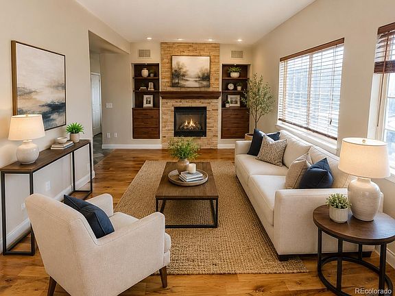 2nd image of 2667 Live Oak Court