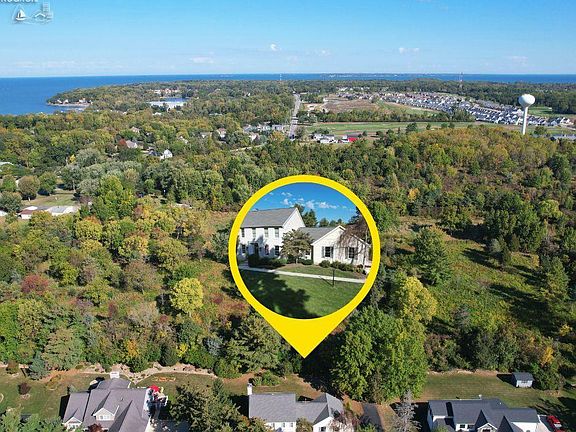 2nd image of 4597 E Island Pines Dr