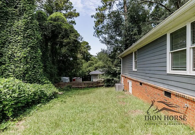130 Mandy Dr — Photo 23