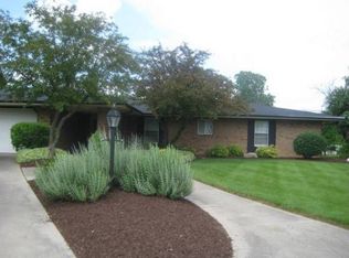 7327 Winnebago Dr, Fort Wayne, IN 46815