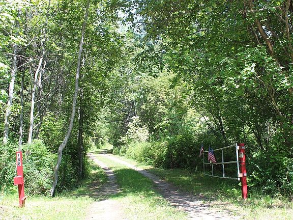 5th image of 788 Gold Cup Mountain Rd