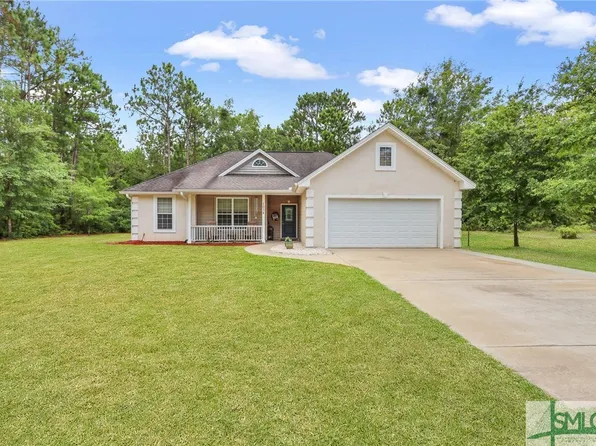 1034 SE Trout Street, Darien, GA 31305