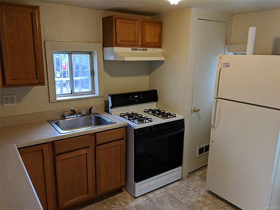 4th image of 4463 W Dakota Ave