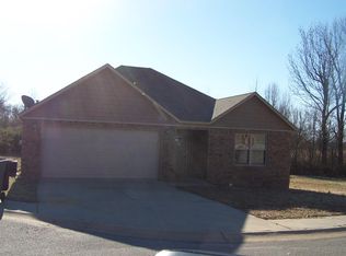 17 Ashcraft Ct, Paragould, AR 72450