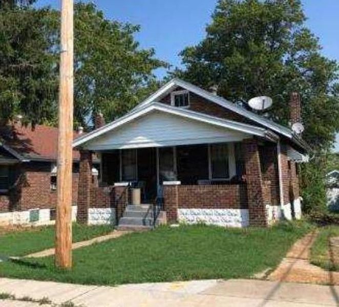 1st image of 6101 Reichman Ave