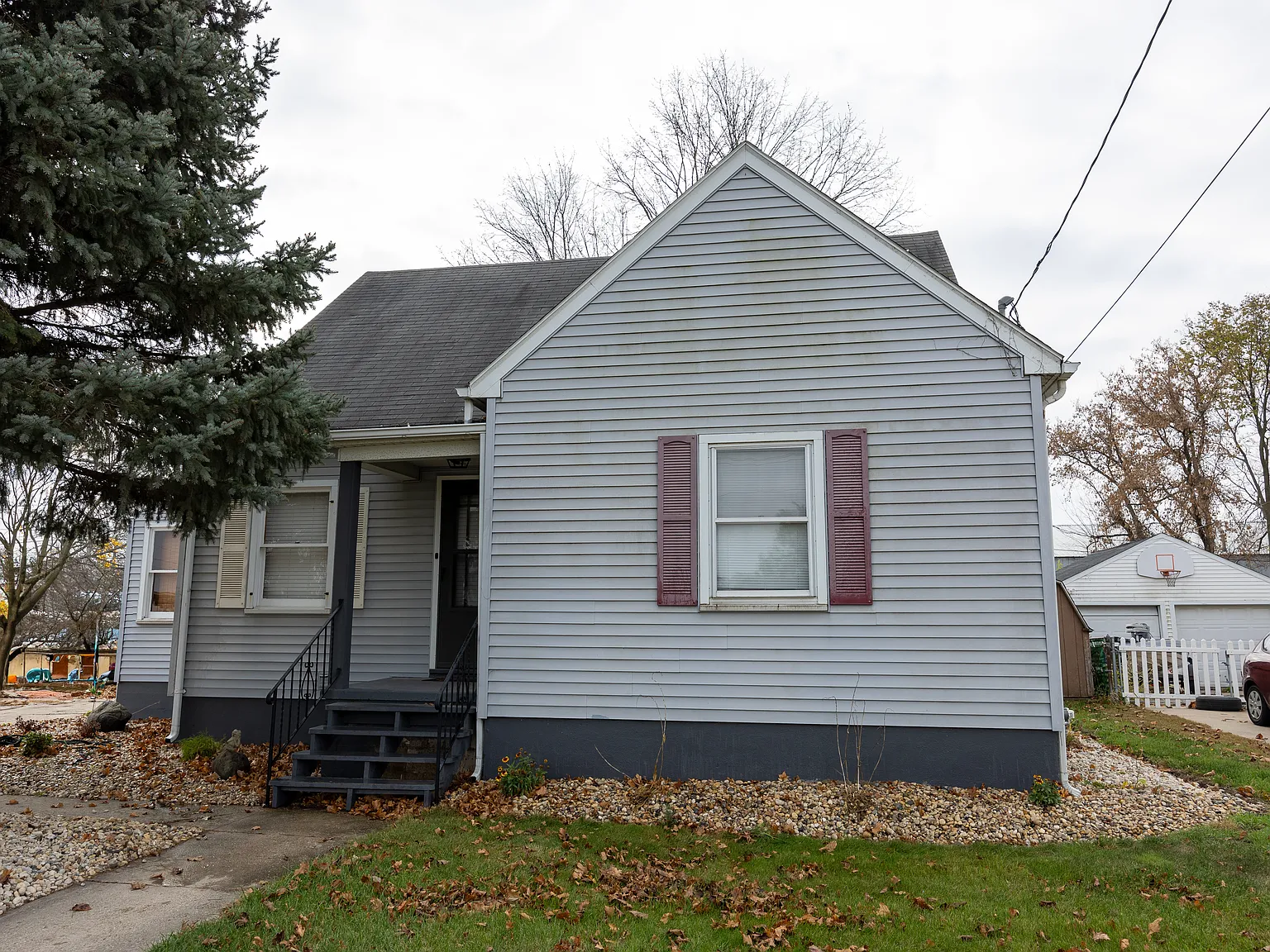 3 bed, 1398 sqft, $1,725 — Photo 1