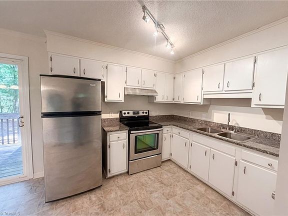 2nd image of 5421 Pine Level Dr