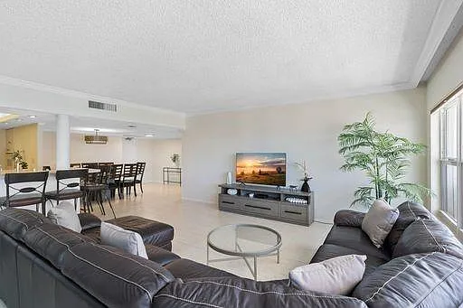3550 Galt Ocean Dr #1805 — Photo 14