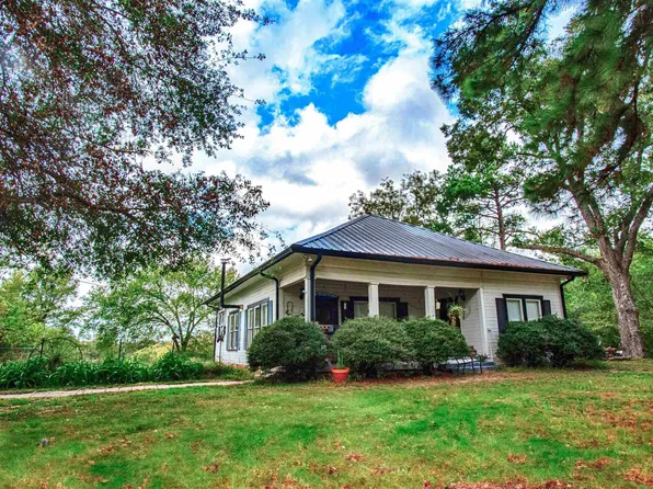 337 Farm Road 779, Mineola, TX 75773