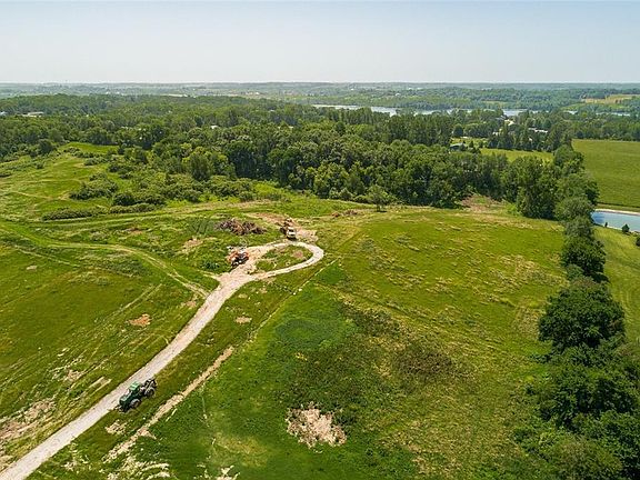4th image of Oak Ave NE Lot 1