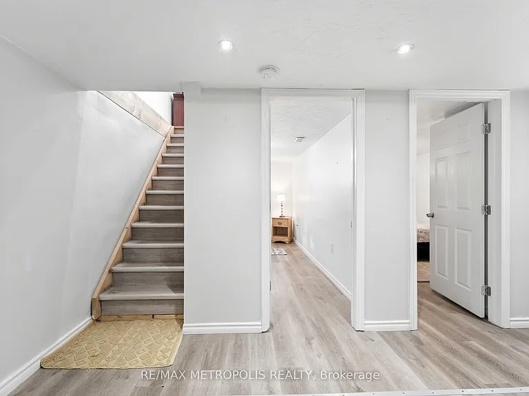 56 Charing Cross St #MAIN BSMT — Photo 16