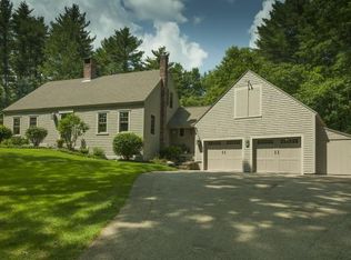 26 Godfrey Cove Rd, York, ME 03909