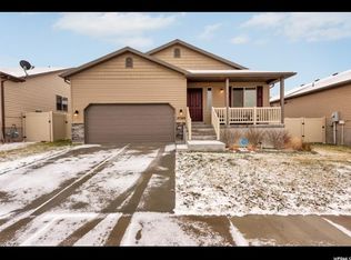 8349 W Alpha Dr, Magna, UT 84044