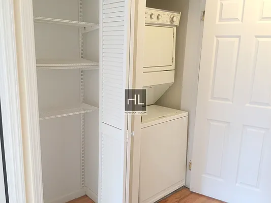 Rented by Highline Residential | media 18