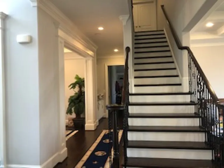 2233 Whitcomb Pl — Photo 3