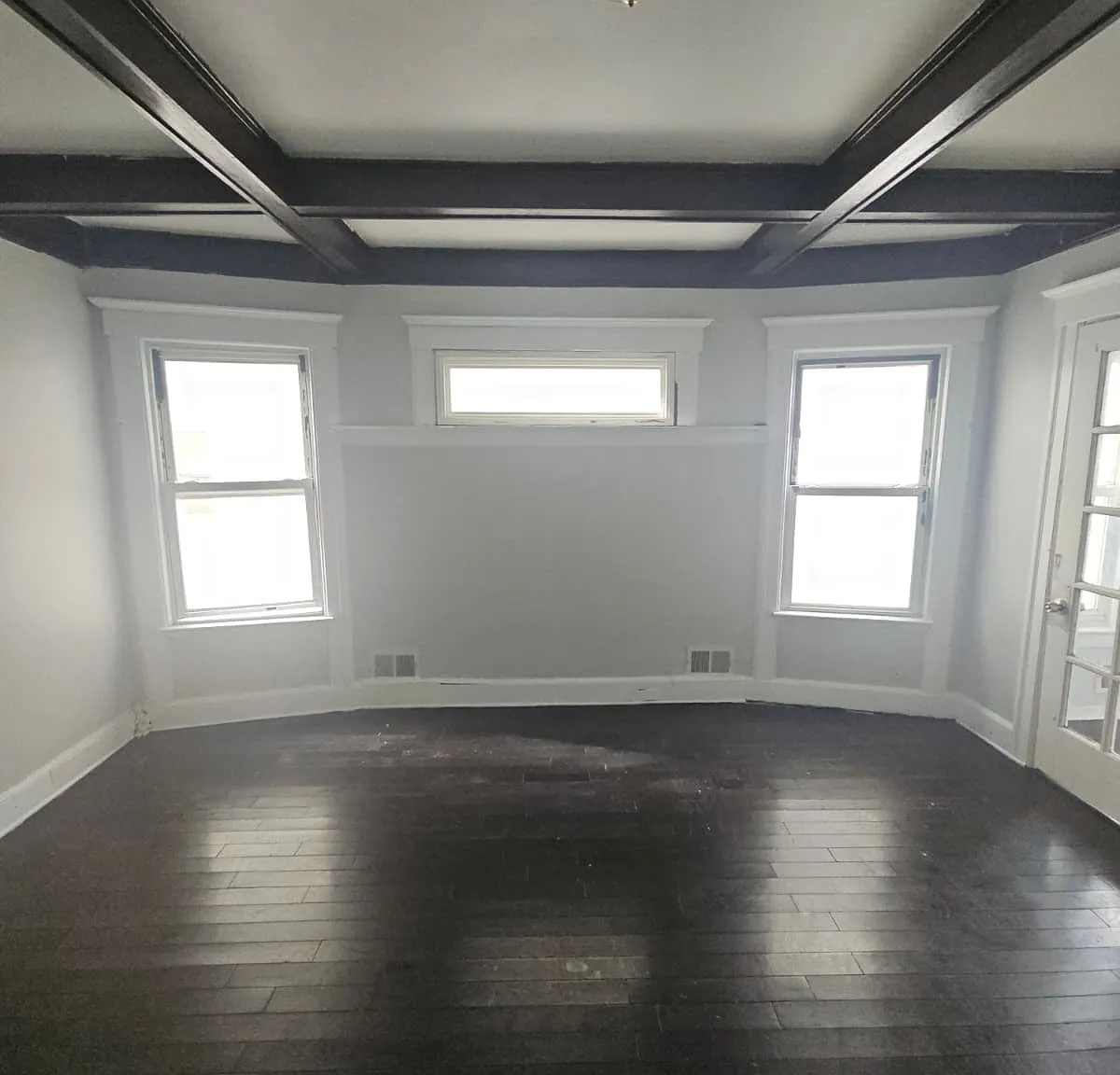 3 bed, $2,300 — Photo 1