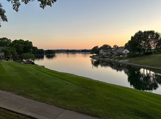 4802 NE Pebble Beach St, Lees Summit, MO 64064