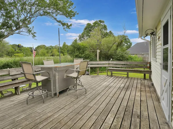 4 Clayton Street, Sandwich, MA 02563