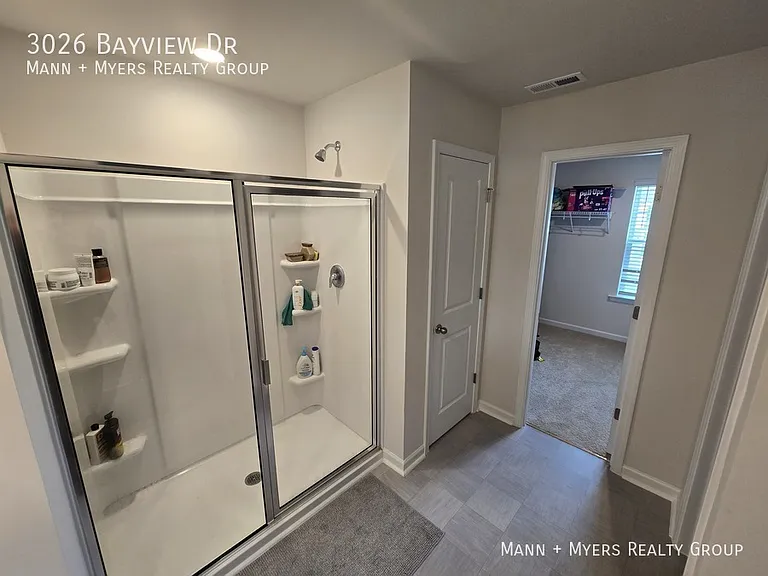 3026 Bayview Dr — Photo 25
