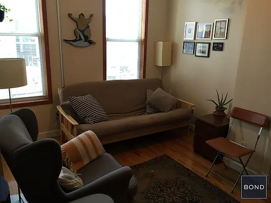 Rented by Bond New York | media 36