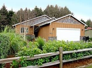 331 Deer Pl, Cannon Beach, OR 97110