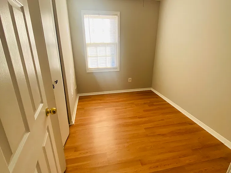 16649 Geddy Ct — Photo 11