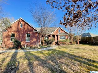 48 Mockingbird Hill Rd, Hartselle, AL 35640