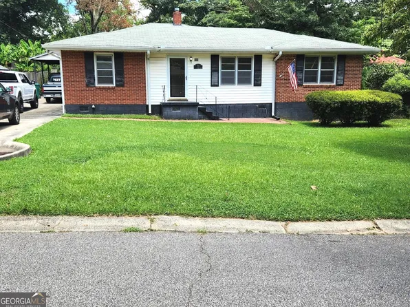 989 Oakview Dr SE, Smyrna, GA 30080