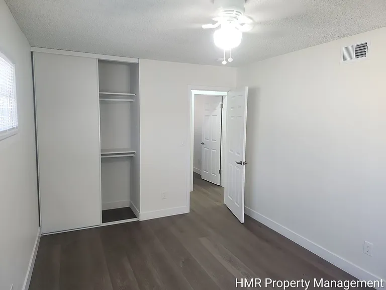8760 Church St — Photo 13