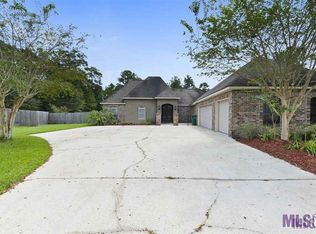 12477 Bracken Ln, Denham Springs, LA 70706