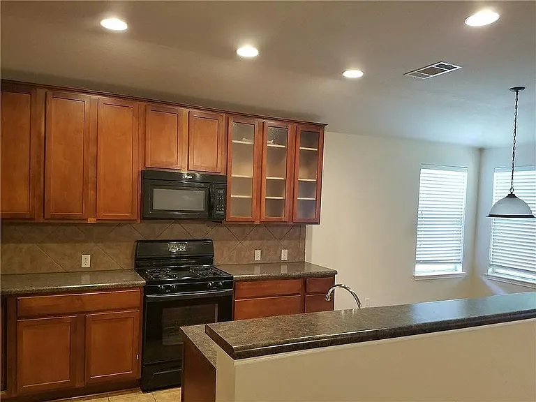 9417 Castle Pines Dr — Photo 8
