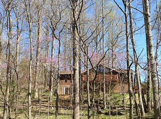 2933 Cherokee Rd, Johnson City, TN 37604