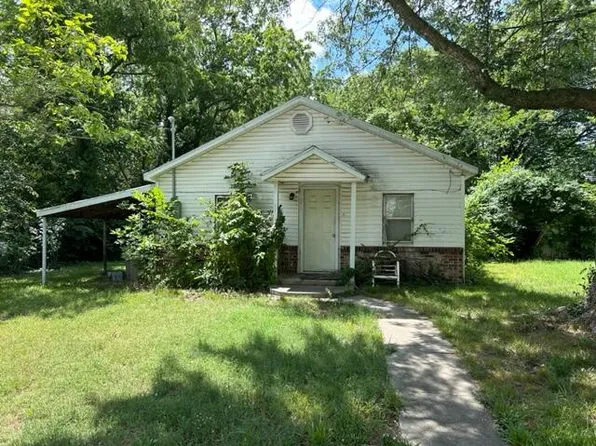421 N Flint Avenue, Bolivar, MO 65613