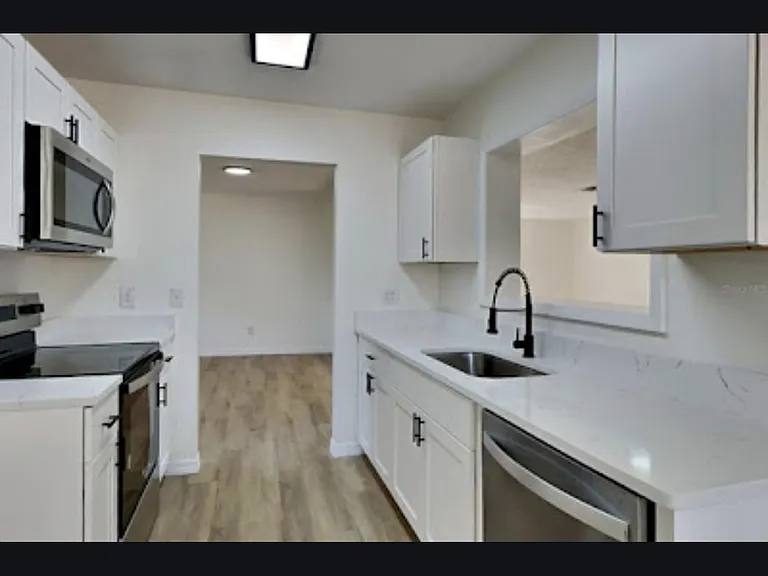 1868 E Cooper Dr — Photo 34