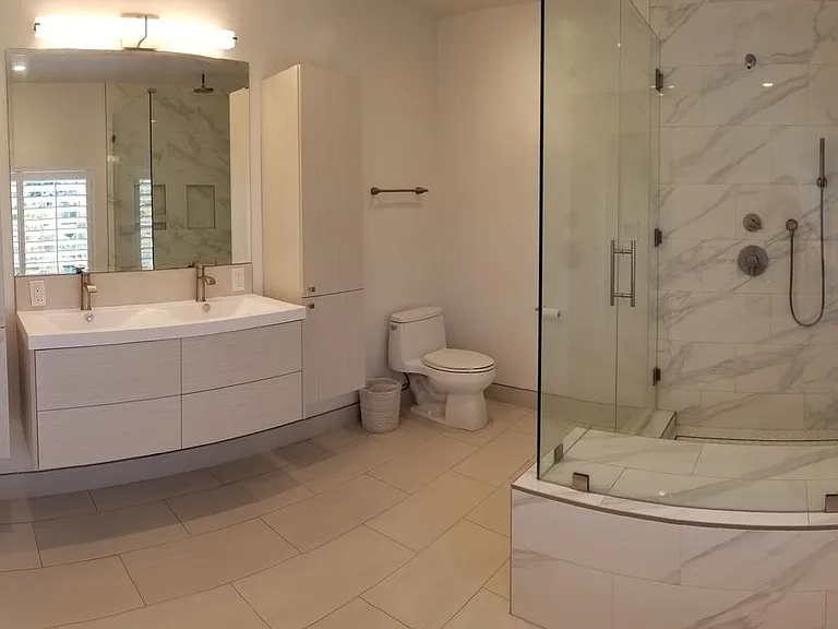 1745 Midvale Ave — Photo 26