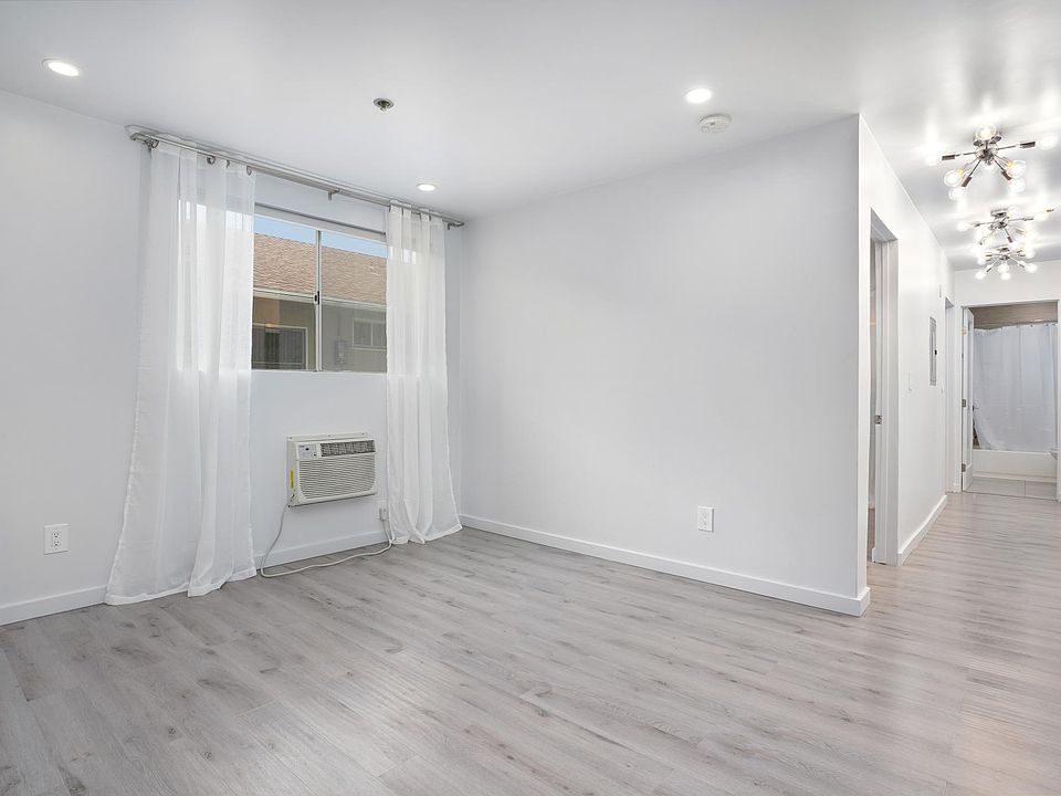 1st image of 3750 Vinton Ave APT 404