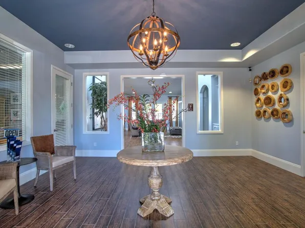 278.242 - Fedele Pietro Lomonaco, 642 Jasmine Parke Dr #1, Bakersfield, CA 93312
