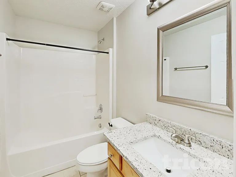 10845 Laxton St — Photo 14